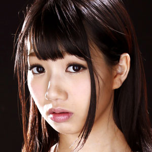 中村真由理